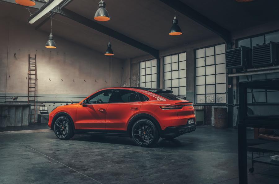  Porsche Cayenne Turbo Coupe 2019 года  (WW) (фото 27 из 44)